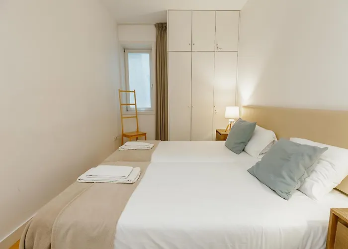 Ribeira Essence By Hosty