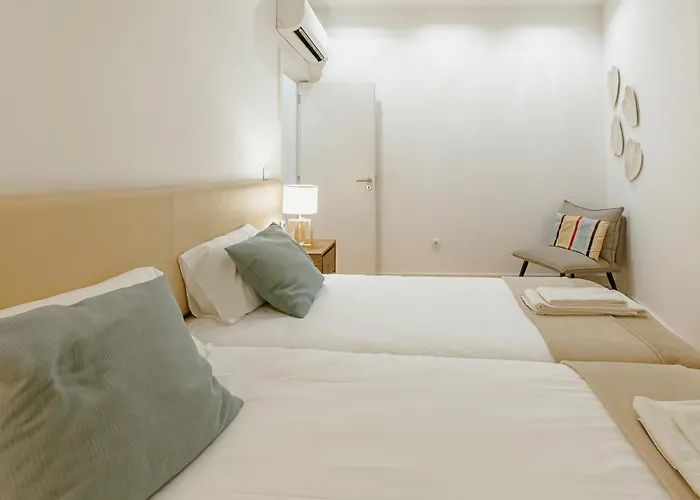 Apartment Ribeira Essence By Hosty