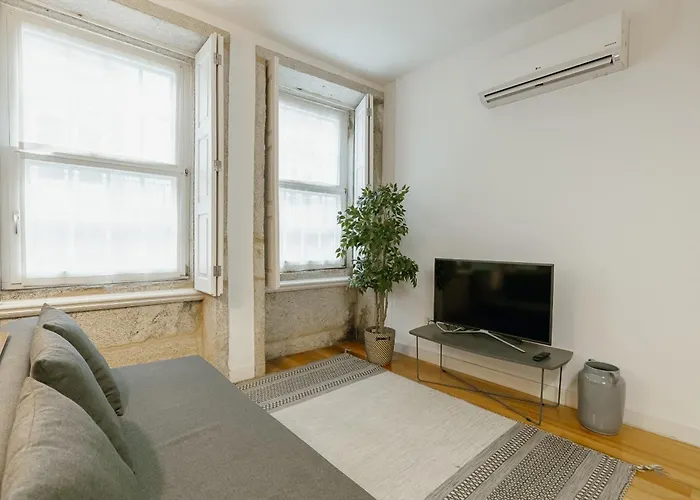 Ribeira Essence By Hosty *