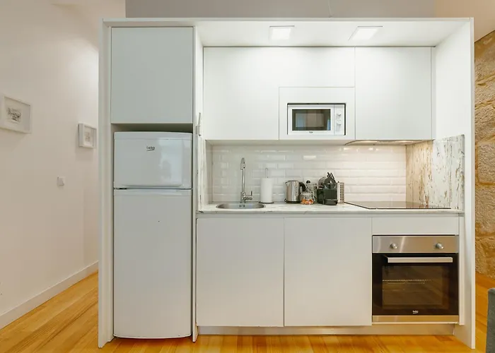 Ribeira Essence By Hosty *