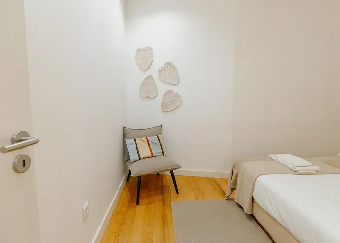 Ribeira Essence By Hosty *